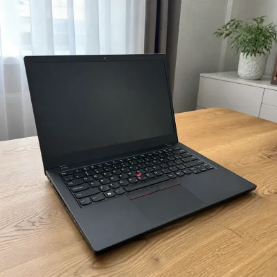 Демо — Ноутбук Lenovo ThinkPad у відмінному стані